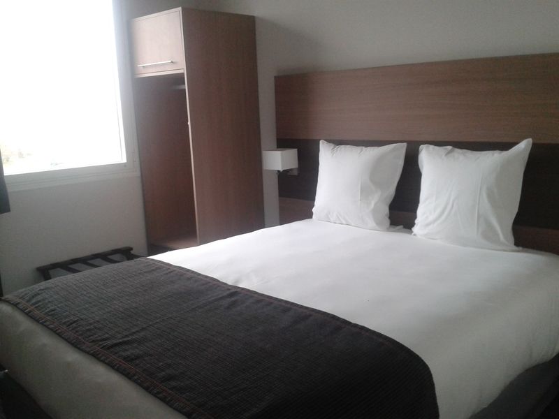 Dios Hotel Bruguieres Bagian luar foto