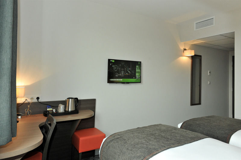 Dios Hotel Bruguieres Bagian luar foto