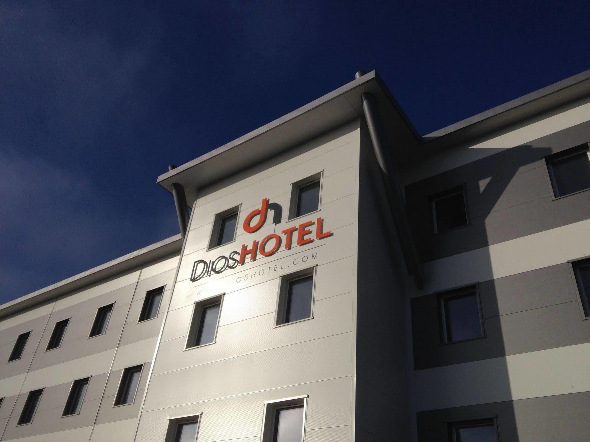 Dios Hotel Bruguieres Bagian luar foto